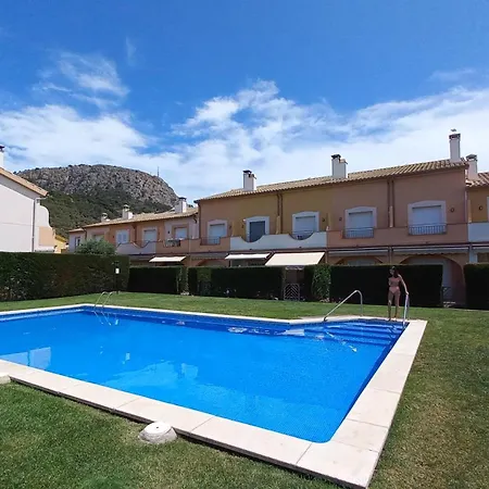 Casa Unifamiliar Con Patio Y Piscina En L'estartit- Costa Brava *